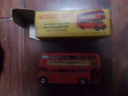 DINKY  BUS  ROUTEMASTER AVEC BOITE - Dinky