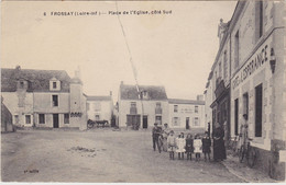 FROISSAY  Place De L'église Côté Sud - Frossay