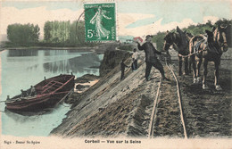 CPA Corbeil - Vue Sur La Seine - Sigé Bazar St Spire - Barque - Chevaux - Colorisé - Corbeil Essonnes