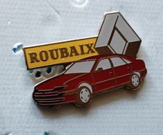 Pin's  Renault Roubaix Safrane Rouge - Renault