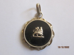 Pendant Lion Of Judah (silver + Onyx) - Pendentifs