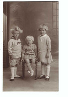 Delcampe - Foto Van Hemelryck-Danneels , Hoogstraat. Ghistel     Fotokaart  Kindjes - Gistel