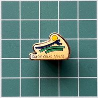 Badge Pin ZN012670 - Skiing Ski Jumping Alpinism Mountaineering Hiking France Savoie Grand Revard - Sports D'hiver