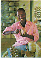 LESOTHO - Mosotho Potter - Kolonyama Pottery       (124999) - Lesotho