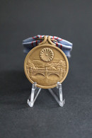 WW2 Japón Medalla Japonesa Conmemorativa 2600 Años Imperio + Caja. Segunda Guerra Mundial 1939-1945. - Altri & Non Classificati