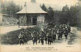 Haute Alsace * Passage De Troupes , Les Chasseurs Alpins * Militaires Régiment Militaria - Andere & Zonder Classificatie