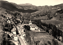 St Jacques Des Blats * Vue Aérienne Sur Le Village Et La Vallée Du Lioran - Autres & Non Classés