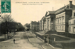 Aurillac * Le Palais De Justice Et La Gendarmerie Nationale * Avenue De La République Et Le Jardin - Aurillac