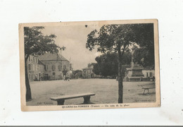 QUARRE LES TOMBES (YONNE) UN COIN DE LA PLACE (HOTEL DE LA POSTE ) - Quarre Les Tombes