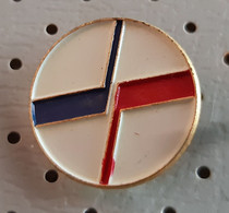 YUGOSLAVIA Ice Hockey Federation Pin Bertoni Milano - Sports D'hiver