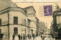Levallois Perret * La Rue Du Bois Et L'usine Gellé Frère - Levallois Perret