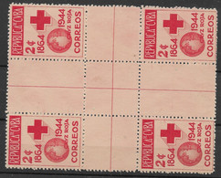 Cuba Mnh ** (3 Stamps) Mh * (1 Stamp) 1946 Red Cross Croix Rouge Gutter - Black Remnant Points On Gum From Cardboard - Neufs