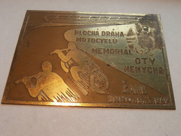Alte Plakette Motorradrennen Brno 1947 , Schild , Medaille !!! - Motos