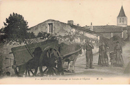 17 - MONTENDRE - S01782 - Attelage Des Bœufs Et L'Eglise - L1 - Montendre