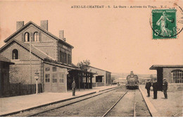 62 - AUXI LE CHATEAU - S03636 - La Gare - Arrivée Du Train  - L1 - Auxi Le Chateau