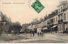 27 - LE NEUBOURG - S02807 - Rue De La République - Commerces - Vélo - L1 - Le Neubourg