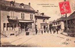 25 - VALENTIGNEY - S02779 - Croisement Des Rues - L1 - Valentigney