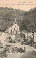 64 - ARNEGUY - S00321 - Près Saint Jean Pied De Port - Pont International - Calèche - Enfants - Fillettes - Eglise - L1 - Arnéguy