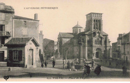 63 - VOLVIC - S03723 - Place De L'Eglise - L1 - Volvic