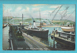 * Dover (Kent - England) * (Peacock Pictorchrom, Nr A 112) On The Admiralty Pier, Bateau, Boat, Train, Zug, Locomotive - Dover