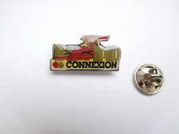 Beau Pin's , Auto F1 , Formule 1 , Scuderia Ferrari , Connexion - Ferrari