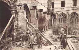 CPA - MILITARIAT - VERDUN BOMBARDE - Le Cloitre à Prisonniers - Guerre 1914-18