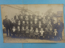 Carte Photo Ecole Du Centre à Péruwelz Classe De Mr Malice (Jean Delvaux Sur La Photo (lire Verso) - Péruwelz