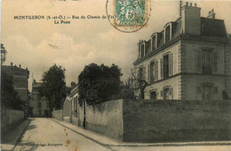 Montgeron * La Rue Du Chemin De Fer Et La Poste * Ptt - Montgeron