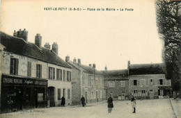 Vert Le Petit * La Place De La Mairie * La Poste * Café De La Poste * épicerie Mercerie DUFOUR - Vert-le-Petit