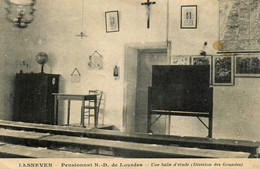 Lesneven * école Pensionnat N.d. De Lourdes , Cune Salle D'étude ( Division Des Grandes ) * Classe - Lesneven