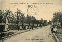 Puiseaux Les Louvres * Route D'entrée Du Pays Et Le Monument * Villageois - Puiseux En France