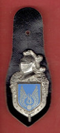 INSIGNE GENDARMERIE DE L AIR FABRICANT DELSART SENS HOMOGATION H 698 - Police & Gendarmerie