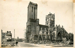 Caen * WW2 Guerre 39/45 War * Rue Et église St Jean * Bombardements - Caen