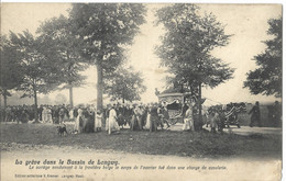 54    LE  CORTEGE  CONDUISANT  A  LA  FRONTIERE  BELGE  LE  CORPS  DE  L' OUVRIER  TUE  DANS  UNE  CHARGE  DE  CAVALERIE - Other & Unclassified