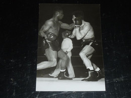 BOXEUR; MILAZZO à Droite Vainqueur De NORMAN HAYES AUX POINTS LE 15-4-1953 - PHOTO " L'EQUIPE " (DOC-F(2)) - Boxe