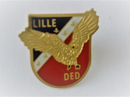 PINS ANIMAUX / OISEAU AIGLE  DED LILLE BLASON / 33NAT - Animaux