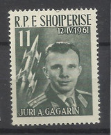 Albanie   N°666  Gagarine      Neuf     * *    B/TB     Voir Scans   Soldé ! ! ! - Albanien
