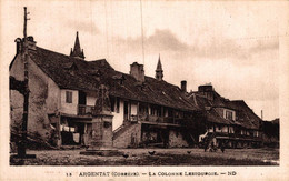 I1712 - ARGENTAT - D19 - La Colonne Lestourgie - Argentat