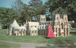 York Minster Cathedral, "Woodleigh Replicas", Near Kensington, Prince Edward Island - Autres & Non Classés