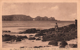 Camaret Sur Mer - La Plage De Kerloc'h Bordant La Route De Morgat à Camaret - Château De Dinant - Camaret-sur-Mer