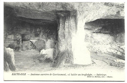 HAUTE ISLE - Ancienne Carrière De Cocriaumont,  Où Habite Un Troglodyte - Intérieur - Haute-Isle