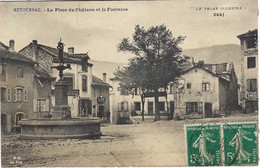 RETOURNAC Place Du Château - Retournac