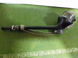 D1/ TRES JOLIE PIPE AVEC MOTIF VACHE METAL ANCIENNE ??? - Andere & Zonder Classificatie