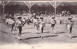 CPA - CORRIDA - A.R. - 1 - LE PASEO - - Corridas