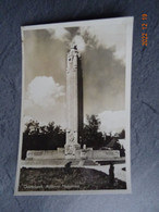 AIRBORNE  MONUMENT - Oosterbeek