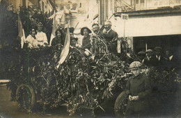 Char De La Ville De Beuxes ( Vienne ) * Carte Photo * Cavalcade Dans La Ville ? Ou Poitiers ? Ou Autre Ville ? - Andere & Zonder Classificatie