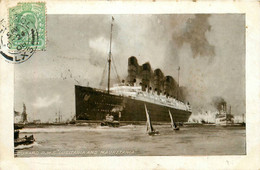 Bateau * R.M.S LUSITANIA And MAURETANIA * Navire Paquebot - Steamers