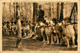 Le Gâvre * La Forêt * La Chasse à Courre * Relais De Chiens * Piqueur Attendant L'ordre De Découpler * Vénerie - Le Gavre