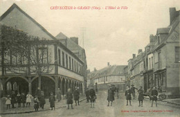 Crèvecoeur Le Grand * Rue Et L'hôtel De Ville * Enfants Villageois - Crevecoeur Le Grand