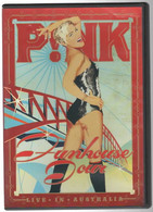 PINK   FUNHOUSE TOUR   C23 - Comédie Musicale